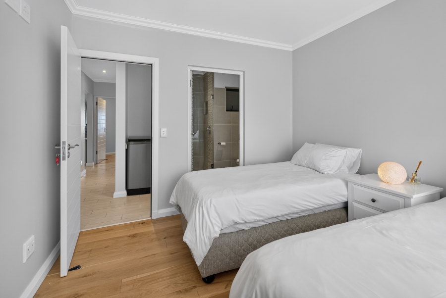 3 Bedroom Property for Sale in The Hill Western Cape